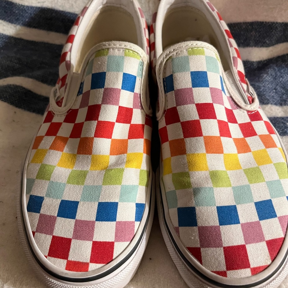 Vans Classic Rainbow Checkered Slip-On Flats!